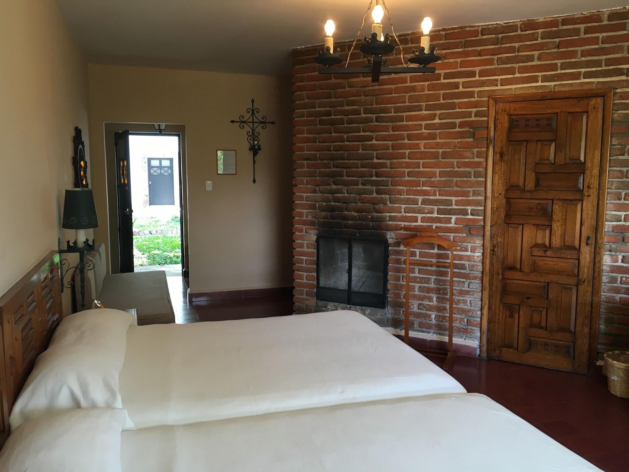 Rancho Hotel Atascadero ซานมิเกล เด อาเญนเด ภายนอก รูปภาพ